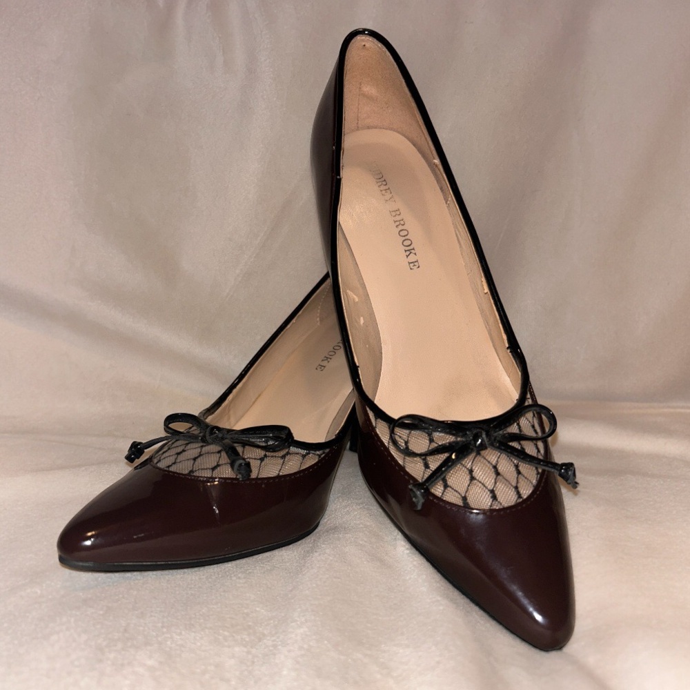 Audrey Brooke Size 8.5 Heels